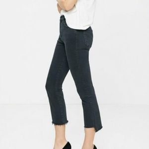 ✨MOTHER The Insider Crop Step Fray✨